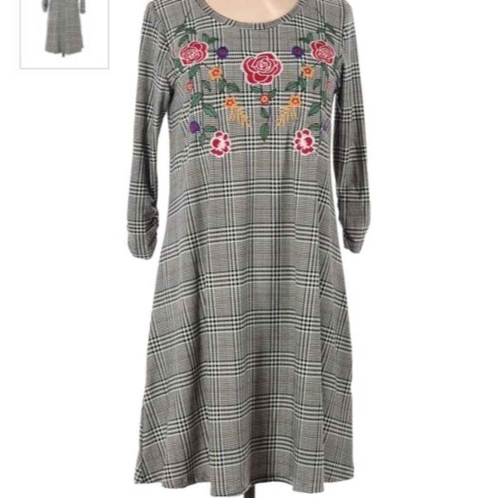 Harlow & Rose Size Medium Houndstooth Print Stretch‎ Dress With Floral Applique